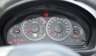 subaru_legacy__168060145fx~2.jpg