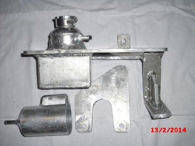 бачок с крепежем.JPG (144.22 КБ) Просмотров: 678 бачок с крепежем.JPG