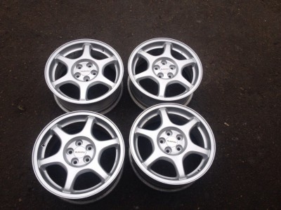 rEcvdg10d9A.jpg (174.42 КБ) Просмотров: 1897 rEcvdg10d9A.jpg