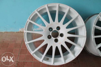 200340303_1_644x461_prodam-diski-oz-r17-superturismo-gt-race-5-100-8jxr17-et35-vinnitsa_rev001.jpg (29.16 КБ) Просмотров: 1030 200340303_1_644x461_prodam-diski-oz-r17-superturismo-gt-race-5-100-8jxr17-et35-vinnitsa_rev001.jpg