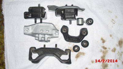 подушки двигателя.JPG (106.2 КБ) Просмотров: 766 подушки двигателя.JPG